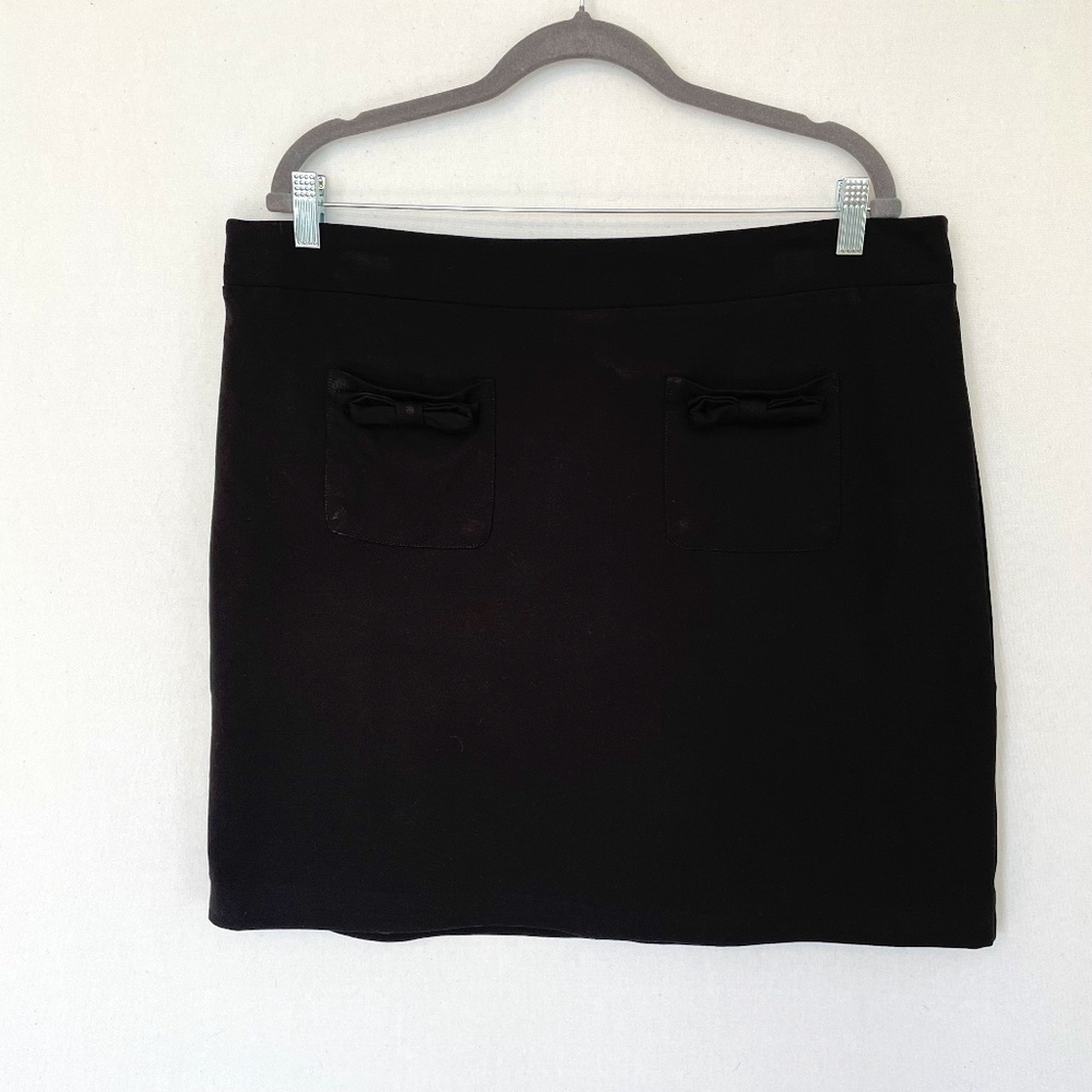 CeCe Size 16W Black Jersey Knit Bow Tie Pockets Mini Pencil Skirt